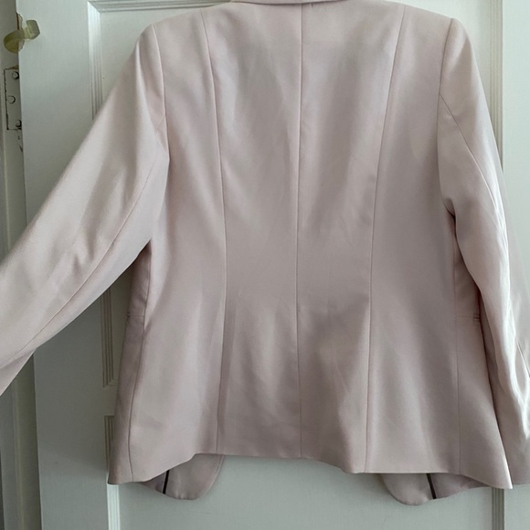 H&M Blazer - Picture 2 of 2